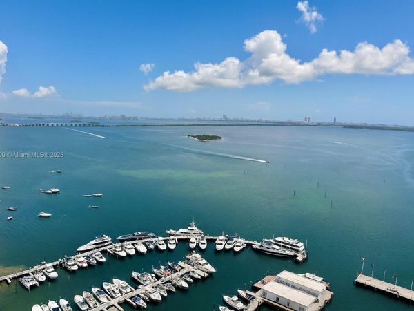 555 NE 15th St, Unit 32D, Miami, FL 33132