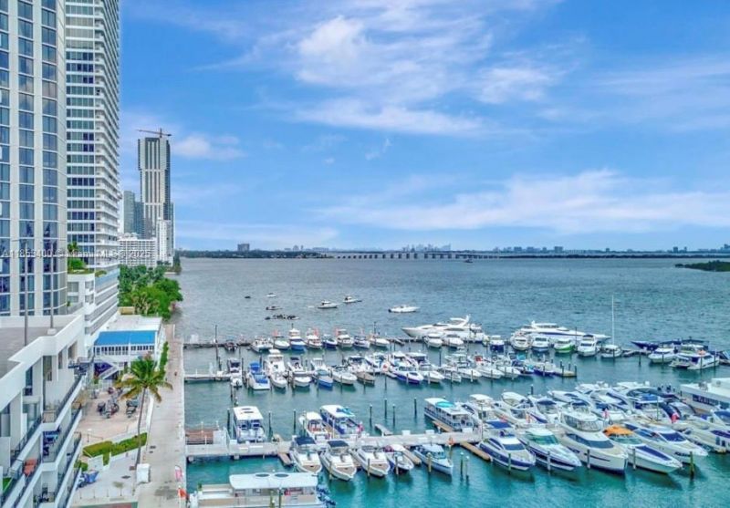 555 NE 15th St, Unit 32D, Miami, FL 33132 Photo