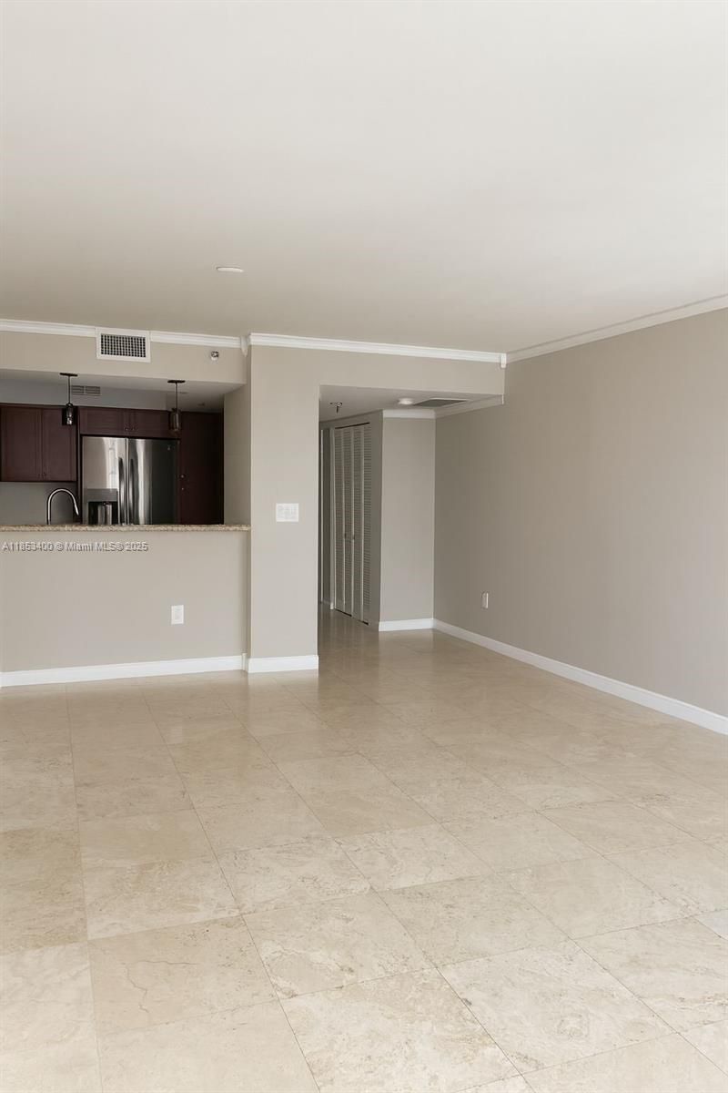 555 NE 15th St, Unit 32D, Miami, FL 33132 Photo