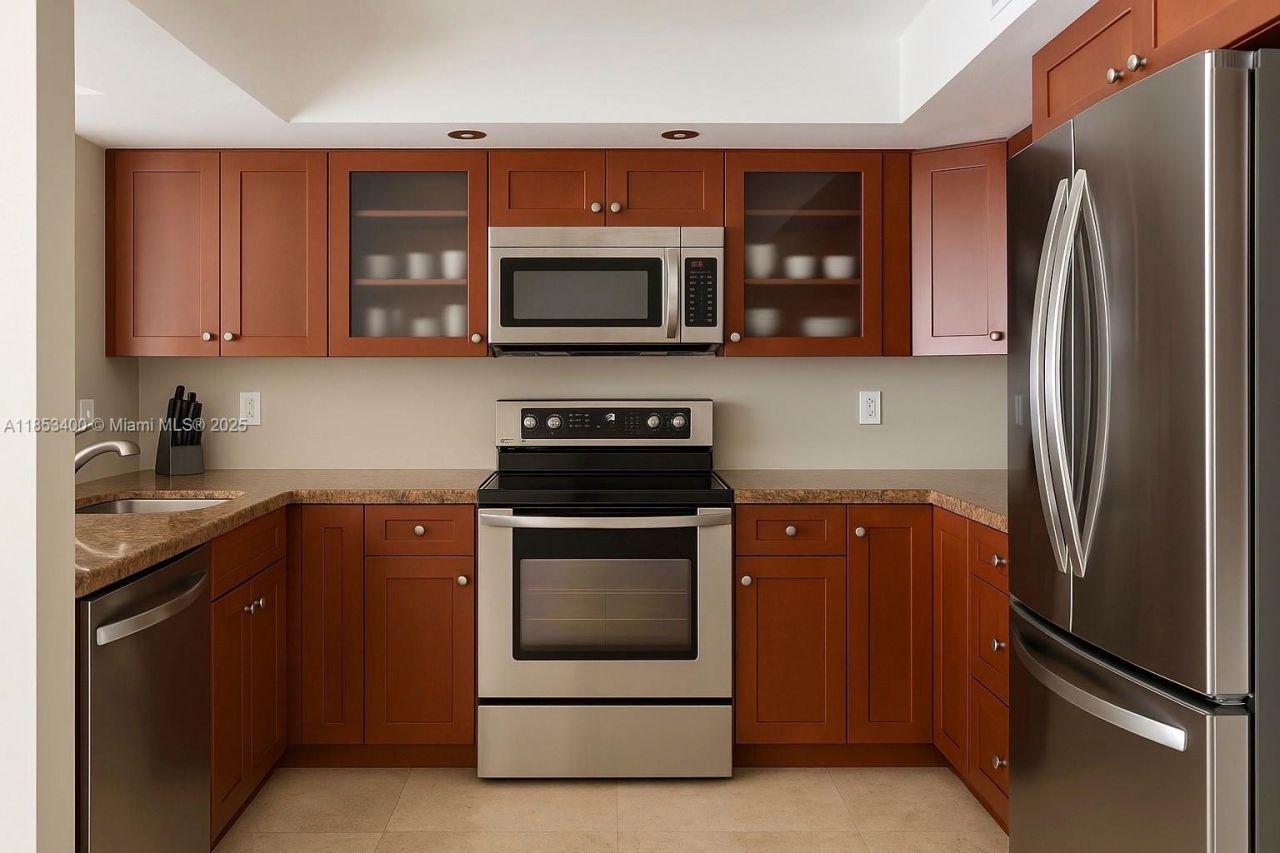 555 NE 15th St, Unit 32D, Miami, FL 33132 Photo