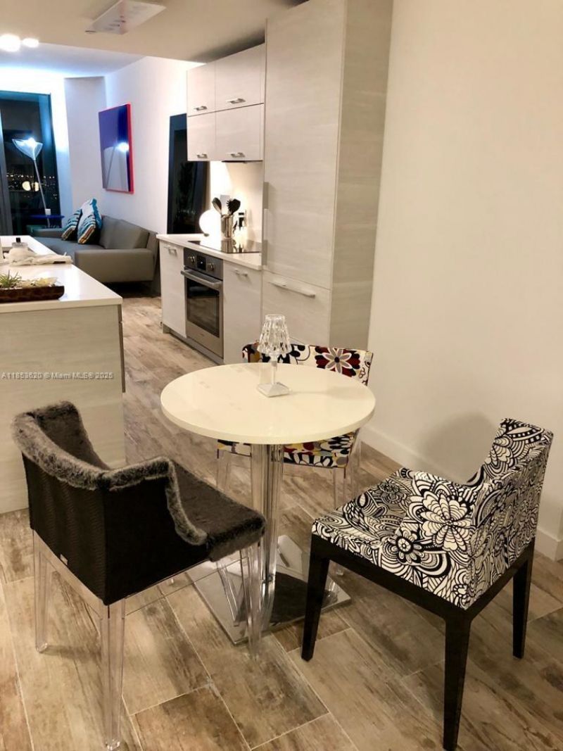 650 NE 32nd St, Unit 3005, Miami, FL 33137 Photo