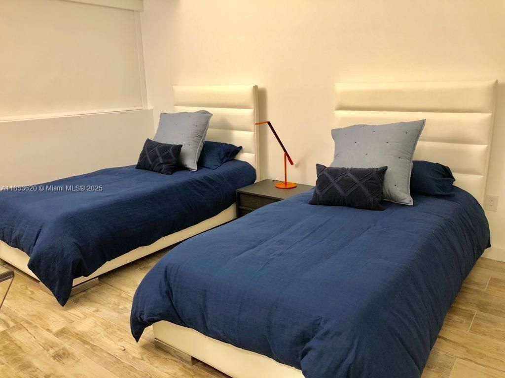 650 NE 32nd St, Unit 3005, Miami, FL 33137 Photo