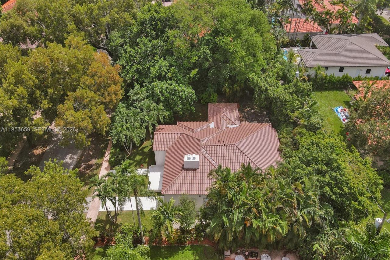 528 Sevilla Ave, Coral Gables, FL 33134 Photo