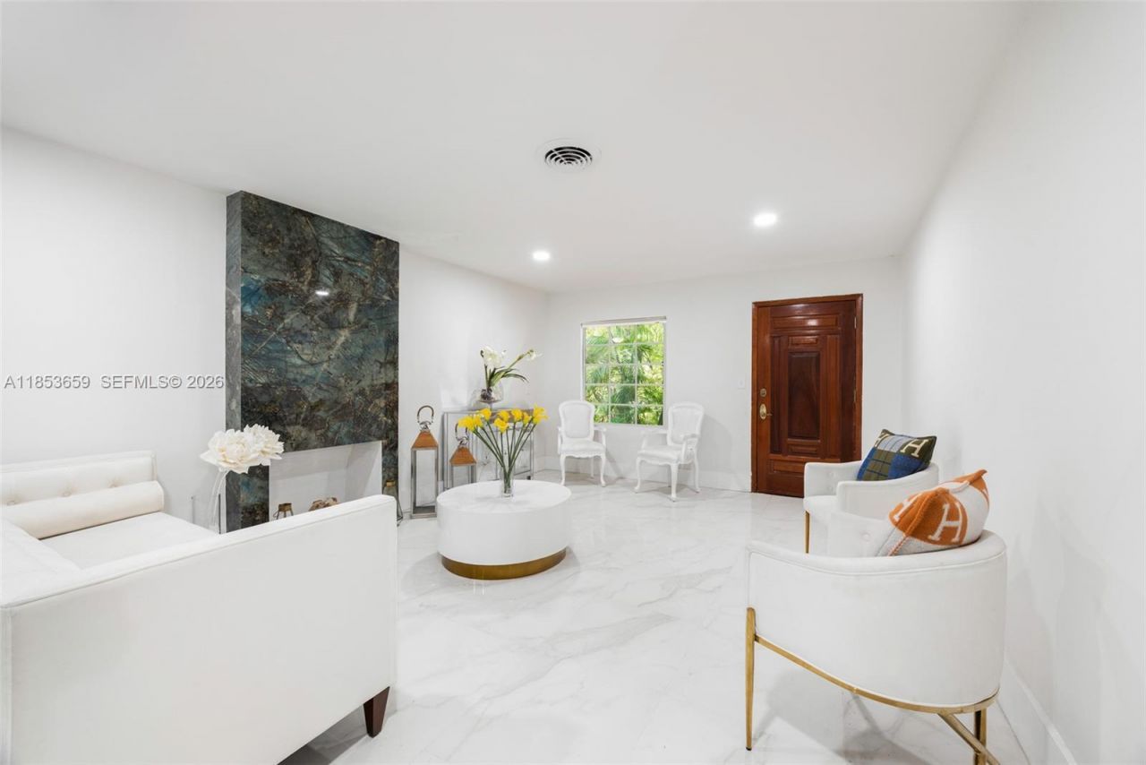 528 Sevilla Ave, Coral Gables, FL 33134 Photo