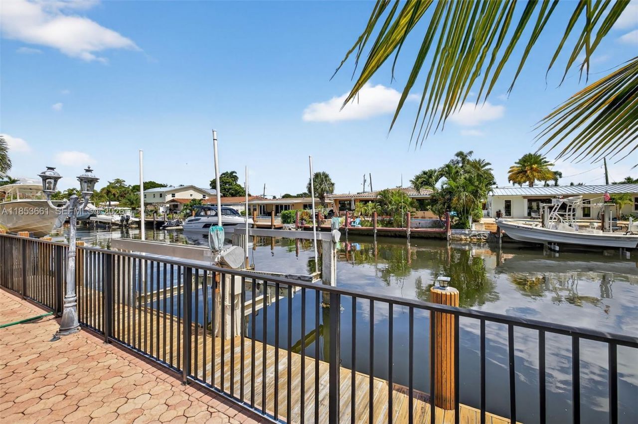 2481 SE 15th St, Pompano Beach, FL 33062 Photo