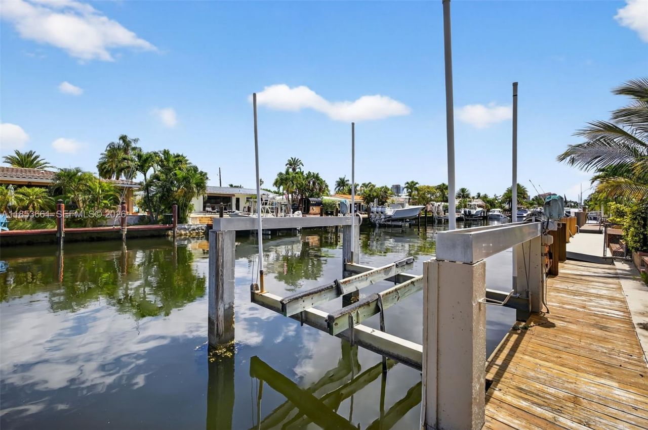 2481 SE 15th St, Pompano Beach, FL 33062 Photo