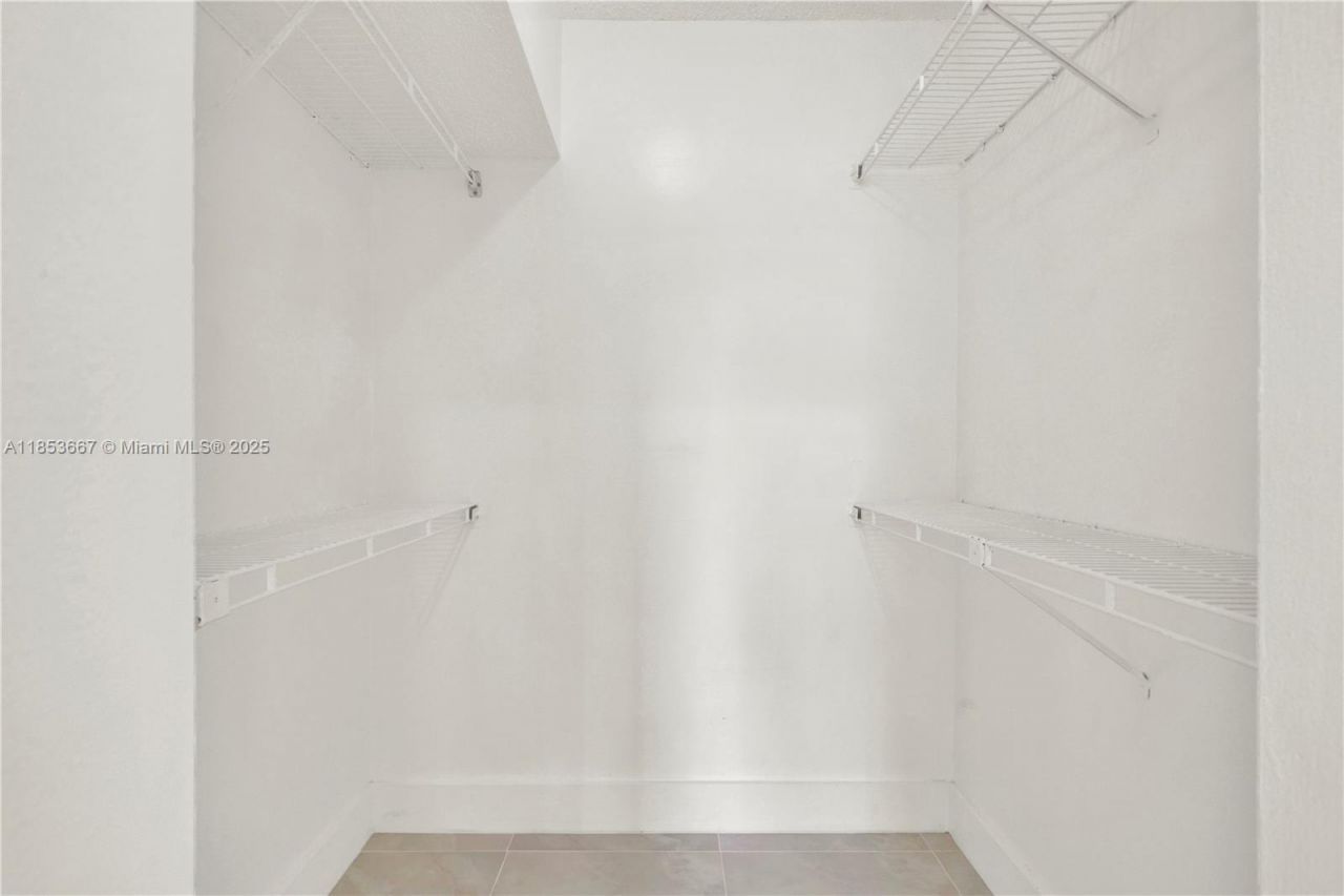 8320 Sands Point Blvd, Unit M107, Tamarac, FL 33321 Photo