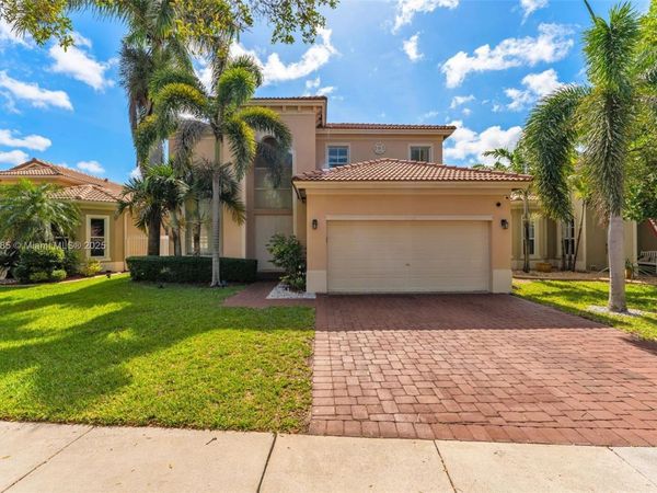 1755 NE 37th Ave, Homestead, FL 33033