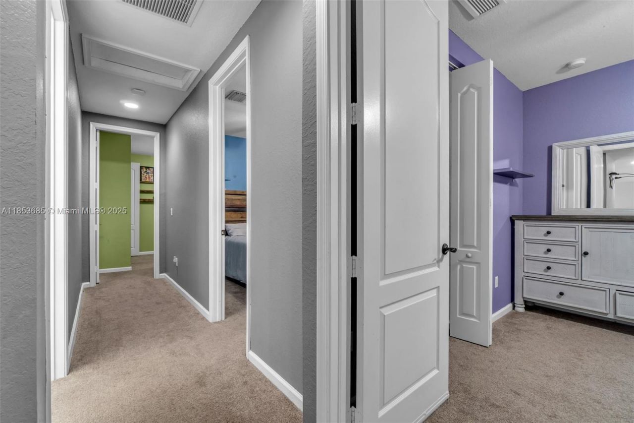 1755 NE 37th Ave, Homestead, FL 33033 Photo