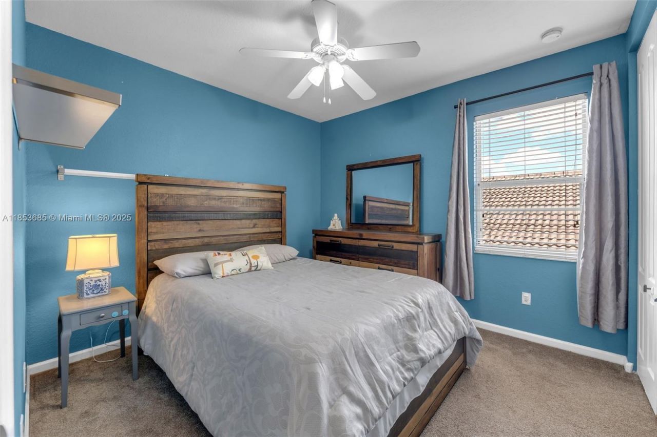 1755 NE 37th Ave, Homestead, FL 33033 Photo