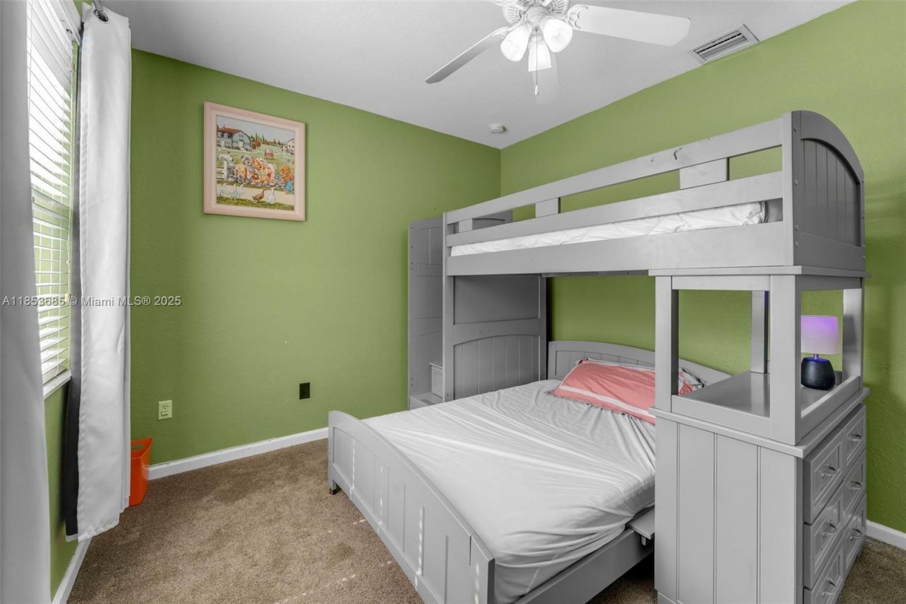 1755 NE 37th Ave, Homestead, FL 33033 Photo