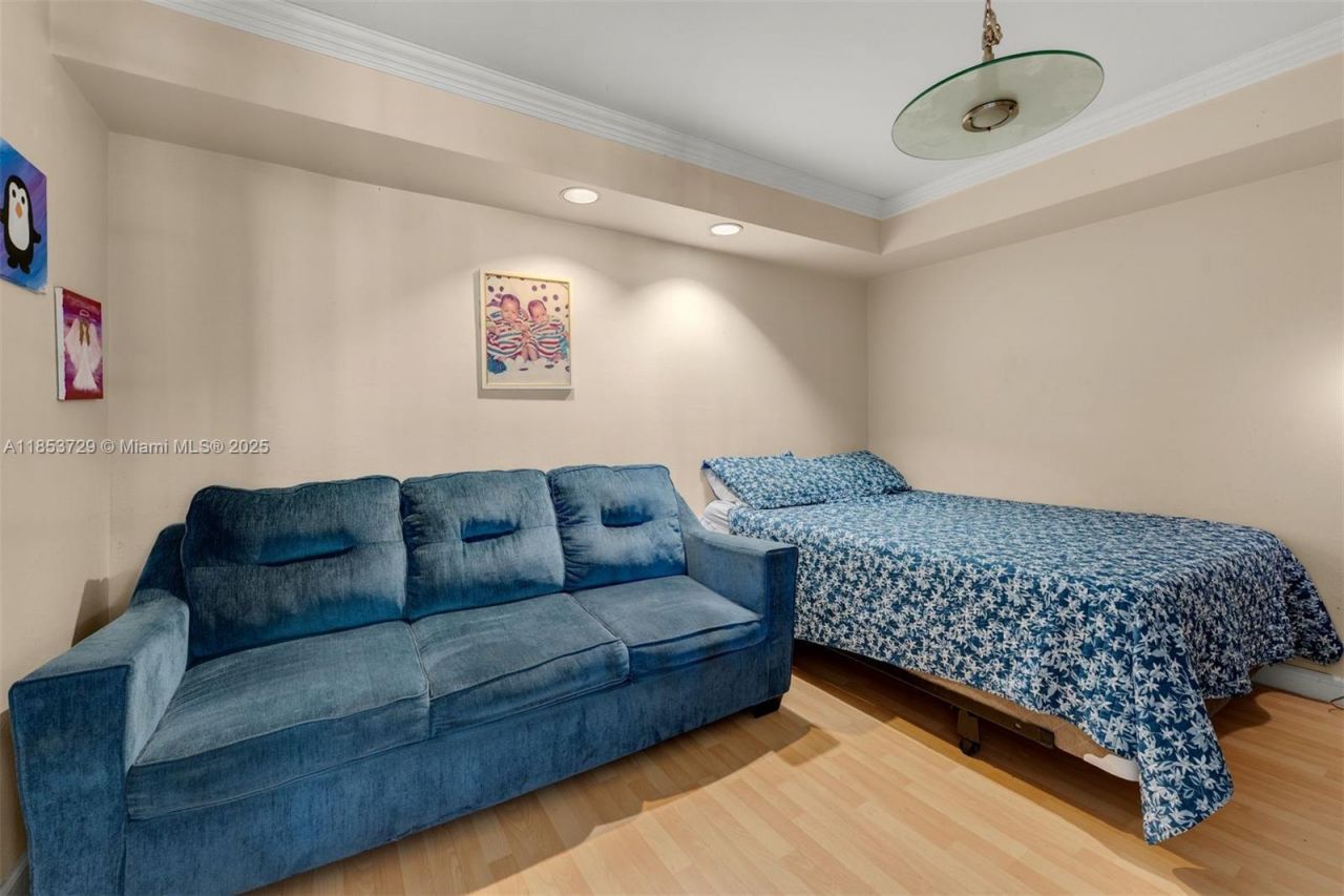 2000 Towerside Ter, Unit 308, Miami, FL 33138 Photo