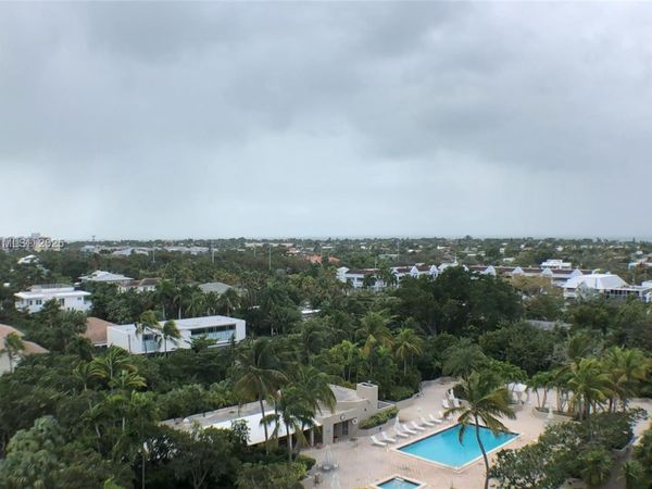 151 Crandon Blvd, Unit 833, Key Biscayne, FL 33149