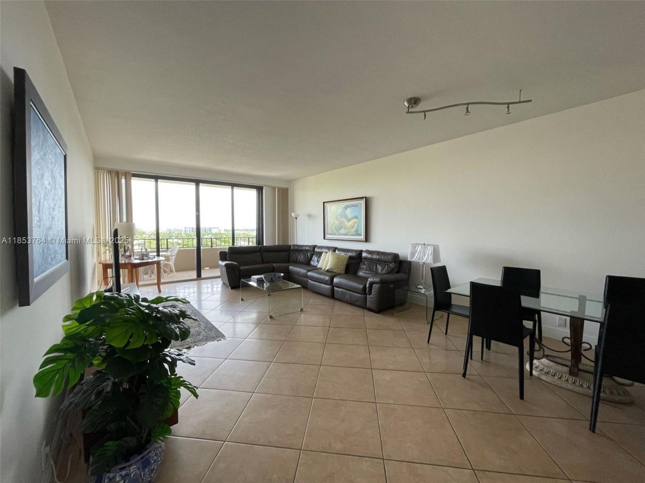 151 Crandon Blvd, Unit 833, Key Biscayne, FL 33149 Photo