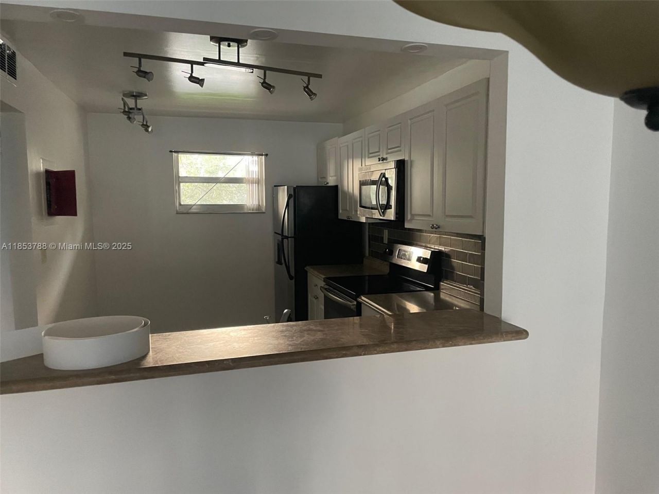 1075 Riverside Dr, Unit 203, Coral Springs, FL 33071 Photo