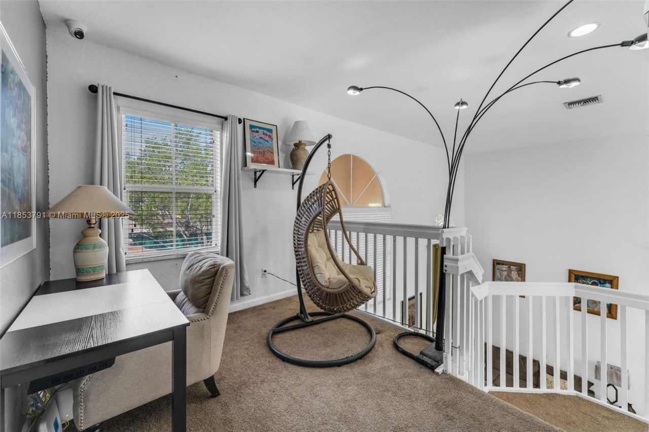 1755 NE 37th Ave, Homestead, FL 33033 Photo