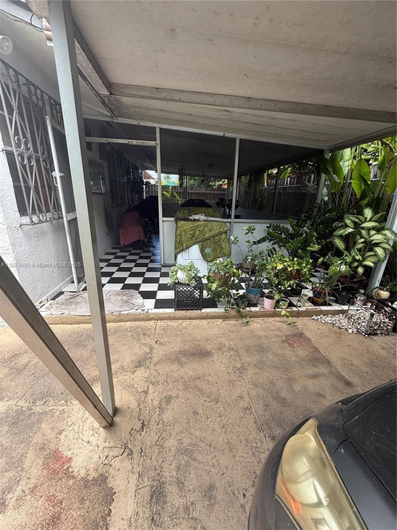 11472 SW 4th St, Sweetwater, FL 33174 Photo