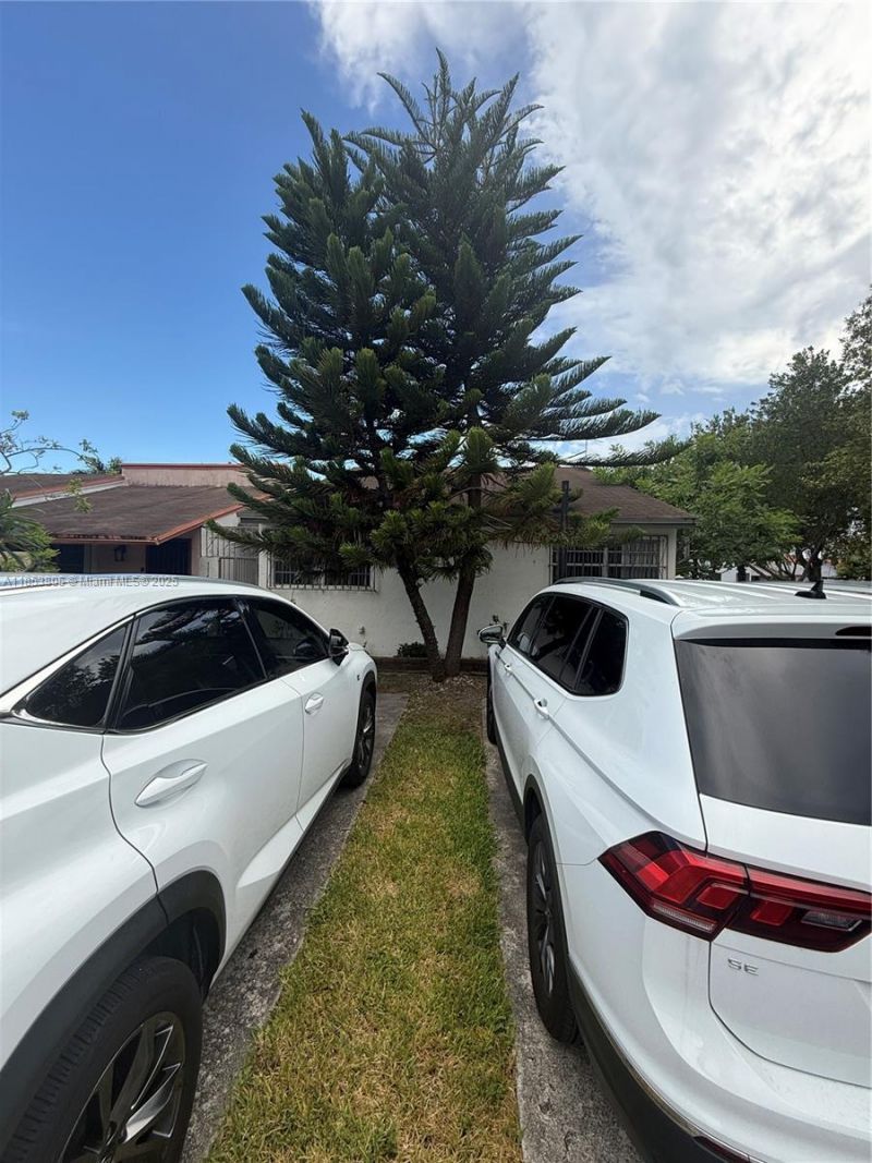 11472 SW 4th St, Sweetwater, FL 33174 Photo