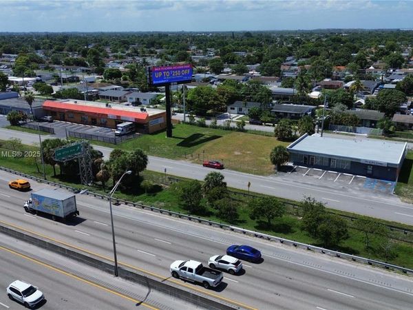 43xx NW 167TH ST, Miami Gardens, FL 33055