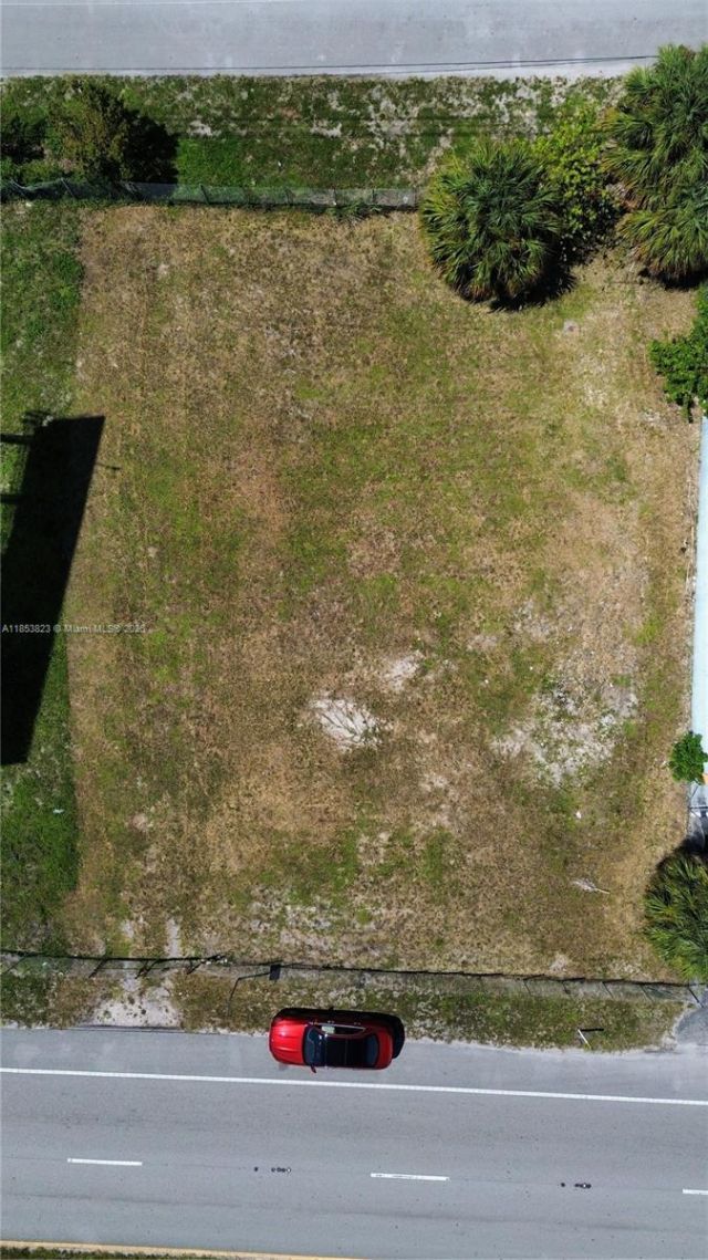 43xx NW 167th St, Miami Gardens, FL 33055 Photo