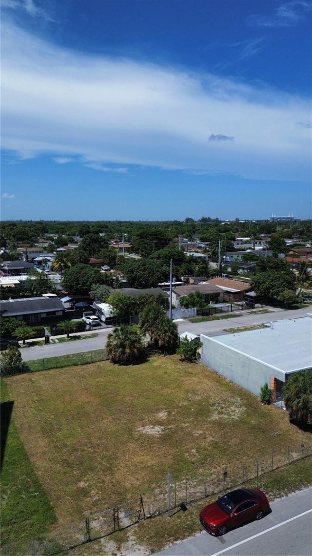 43xx NW 167th St, Miami Gardens, FL 33055 Photo