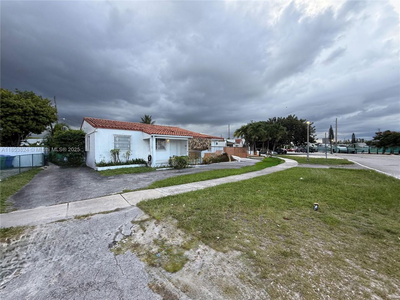 110 Flagami Blvd, Miami, FL 33144 Photo