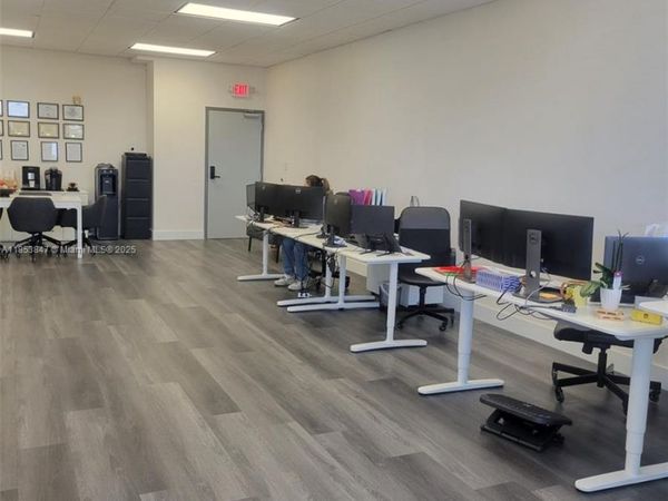 Unit 410, Doral, FL 33166