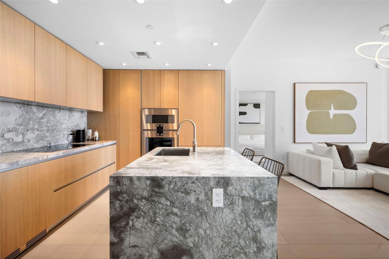 500 Alton Rd, Unit 3604, Miami Beach, FL 33139 Photo