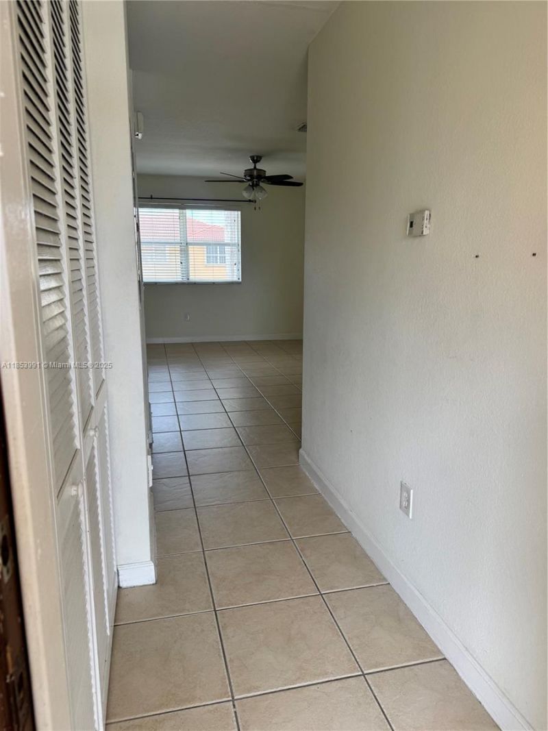 1485 NE 33rd Rd, Unit 212-1, Homestead, FL 33033 Photo