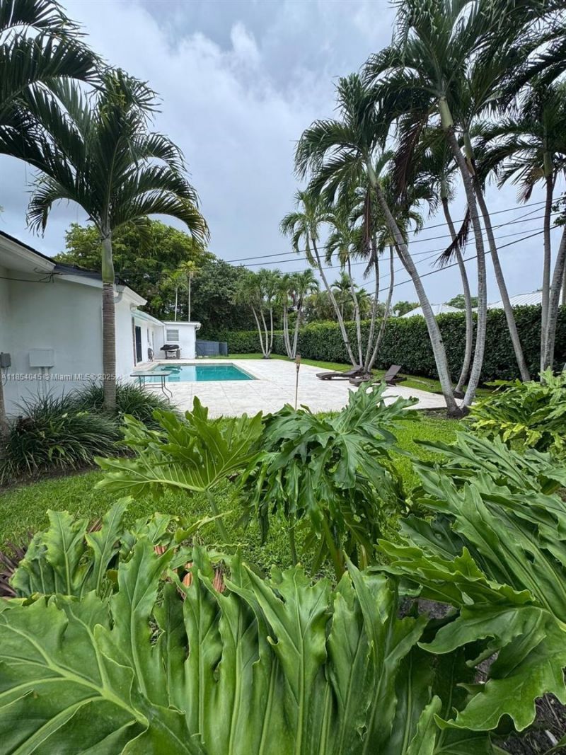 5801 SW 100th St, Unit 1, Pinecrest, FL 33156 Photo