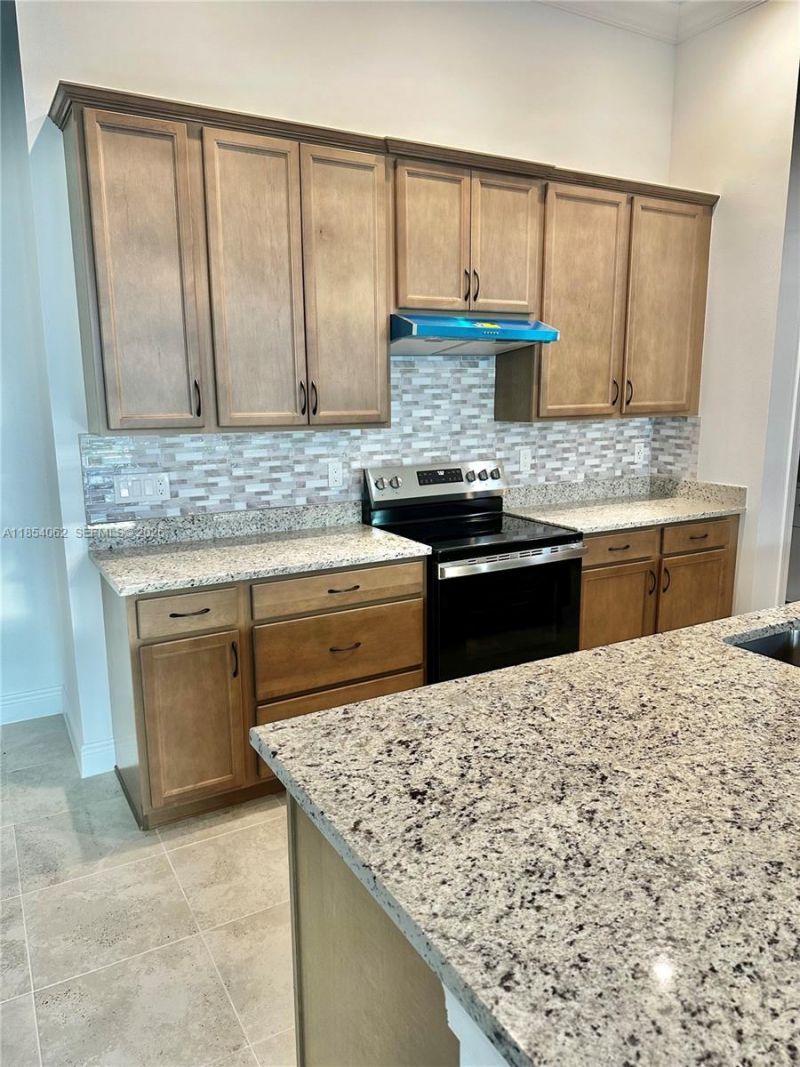 8623 SW Cantante Way, Port Saint Lucie, FL 34987 Photo