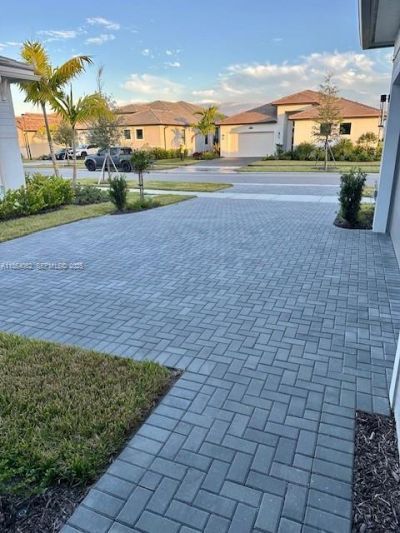 8623 SW Cantante Way, Port Saint Lucie, FL 34987 Photo