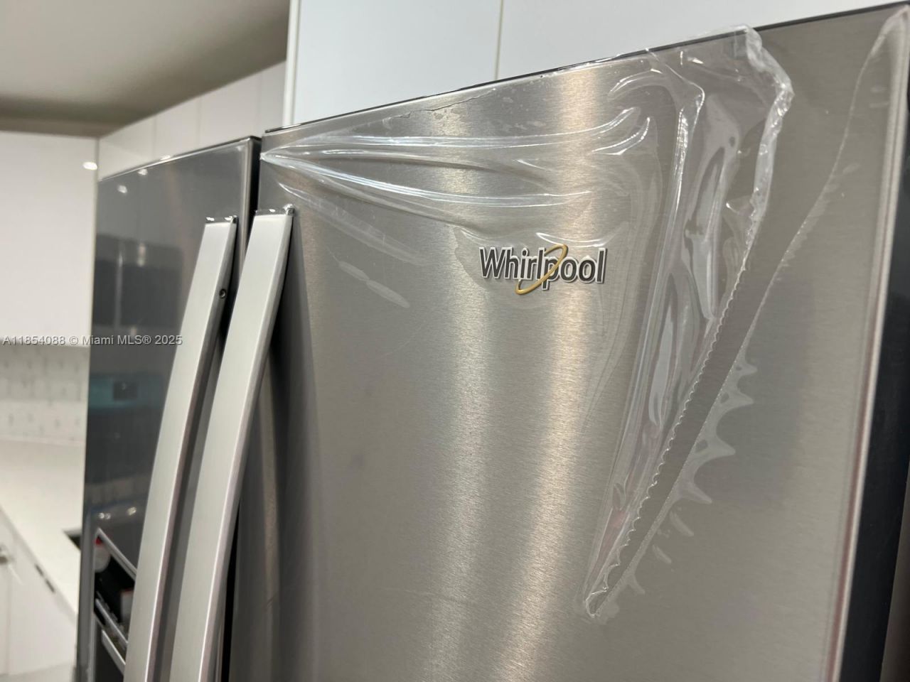 500 Bayview Dr, Unit 1120, Sunny Isles Beach, FL 33160 Photo