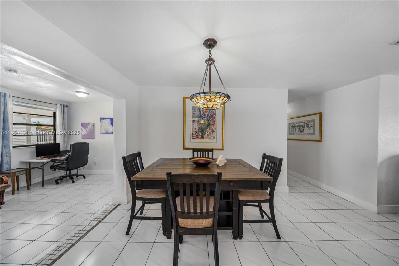 7605 W 6th Ave, Hialeah, FL 33014 Photo