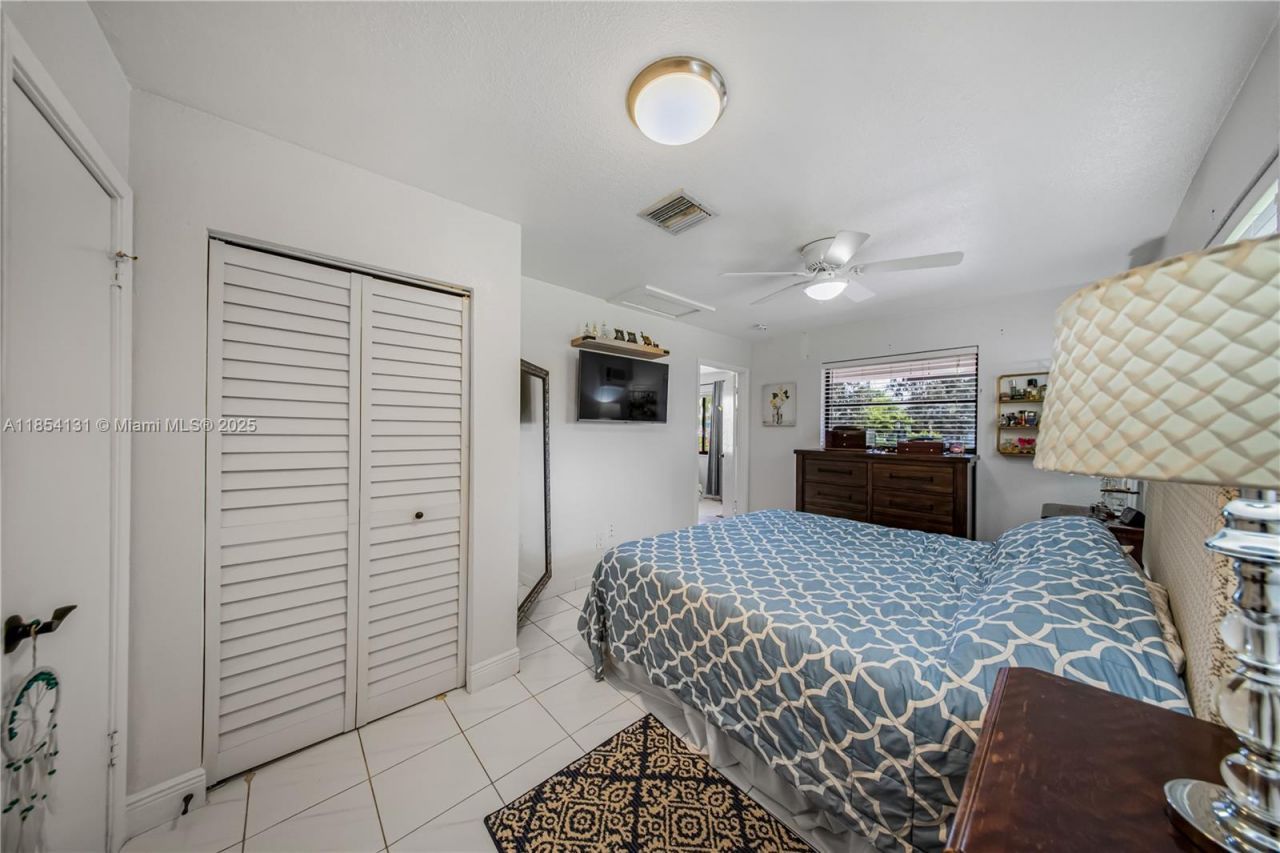 7605 W 6th Ave, Hialeah, FL 33014 Photo