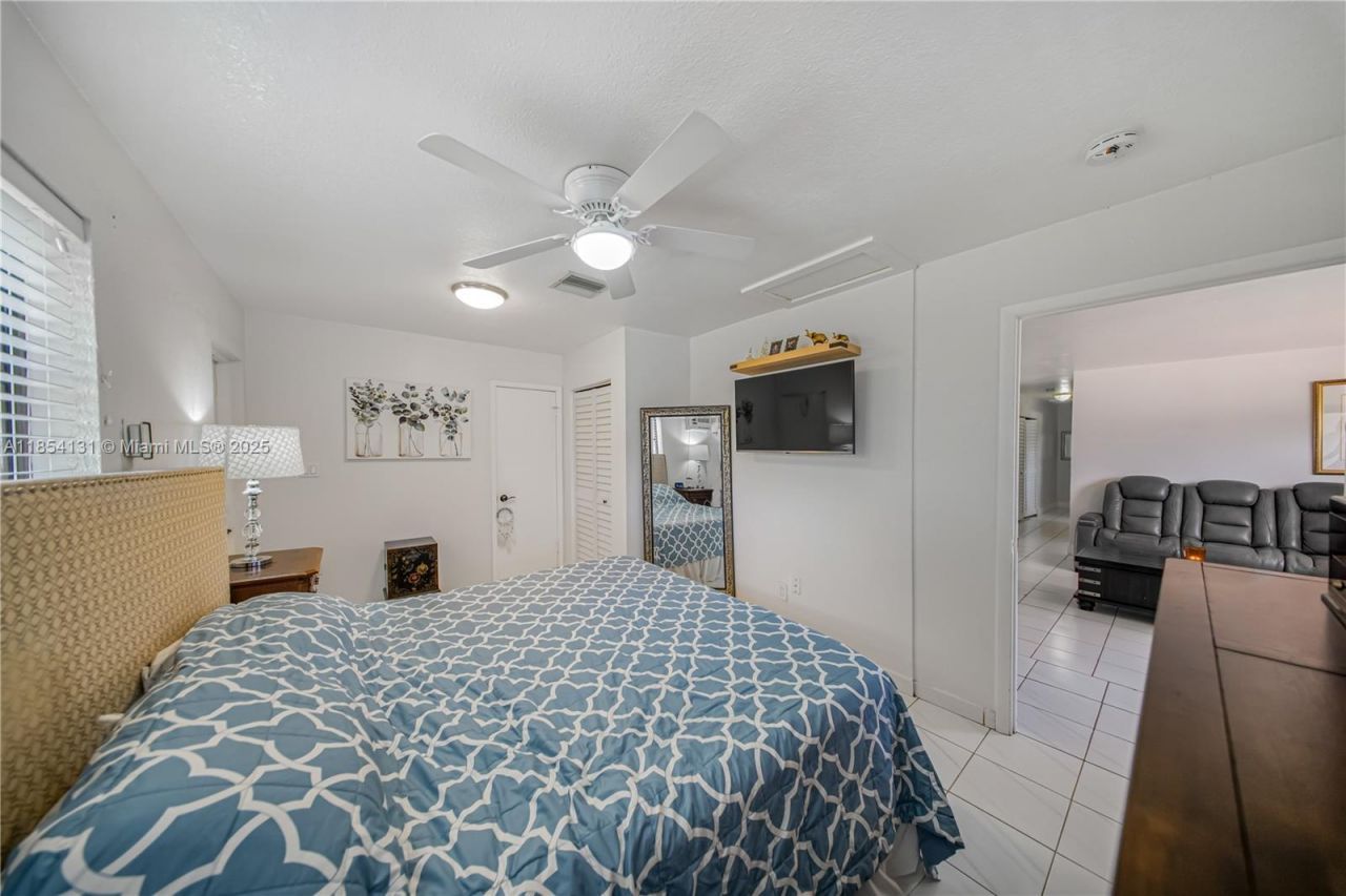 7605 W 6th Ave, Hialeah, FL 33014 Photo