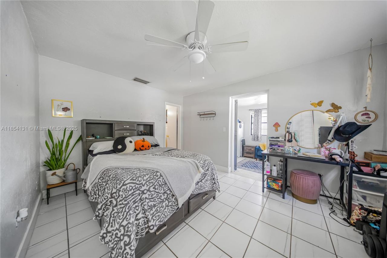 7605 W 6th Ave, Hialeah, FL 33014 Photo