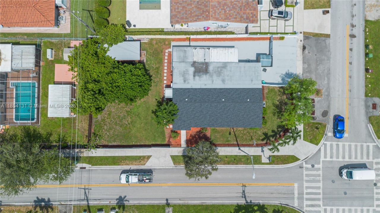 7605 W 6th Ave, Hialeah, FL 33014 Photo