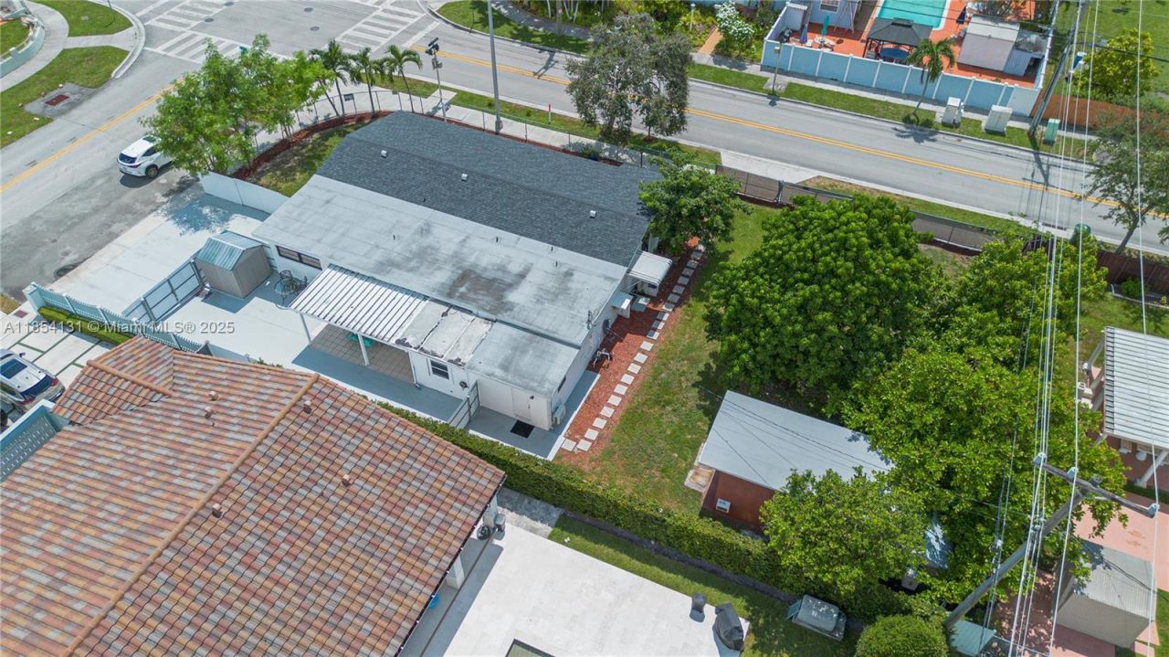 7605 W 6th Ave, Hialeah, FL 33014 Photo