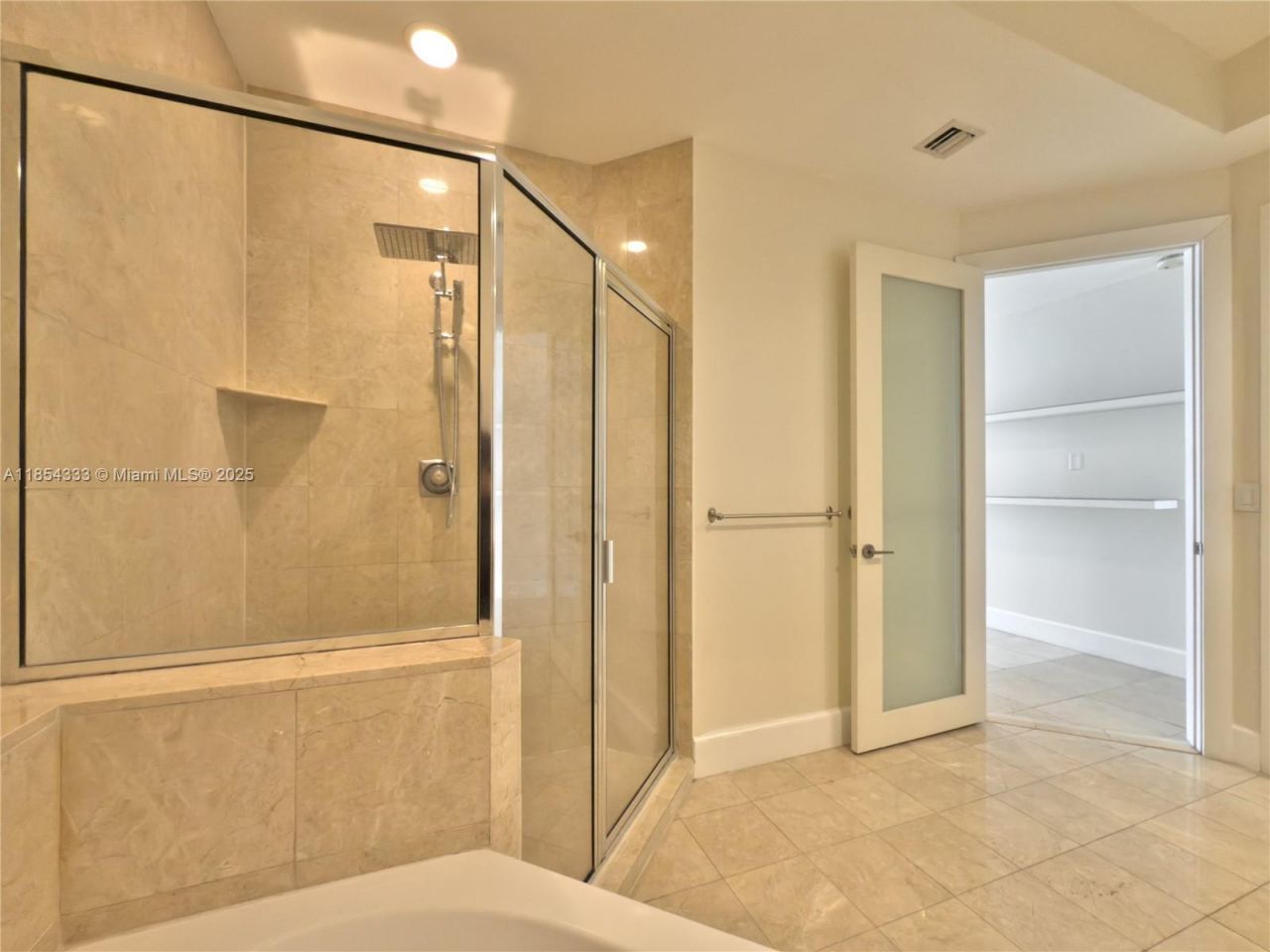 848 Brickell Key Dr, Unit 306, Miami, FL 33131 Photo