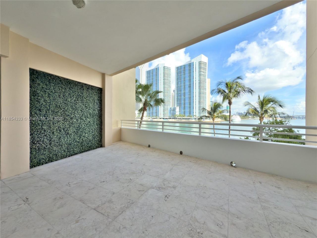 848 Brickell Key Dr, Unit 306, Miami, FL 33131 Photo
