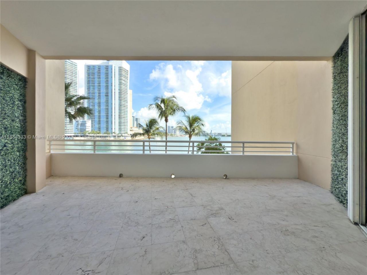 848 Brickell Key Dr, Unit 306, Miami, FL 33131 Photo