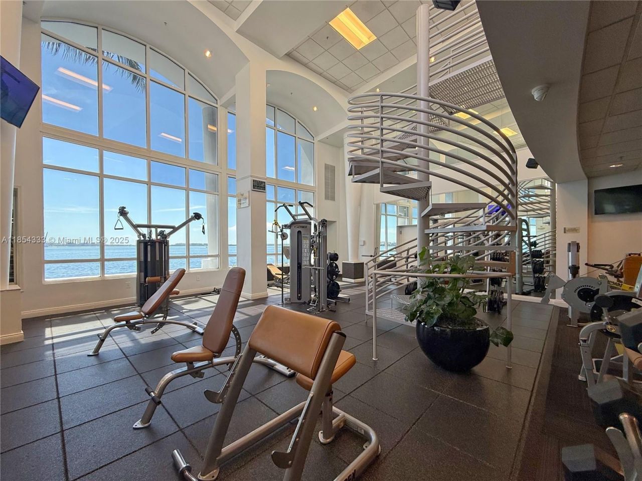 848 Brickell Key Dr, Unit 306, Miami, FL 33131 Photo