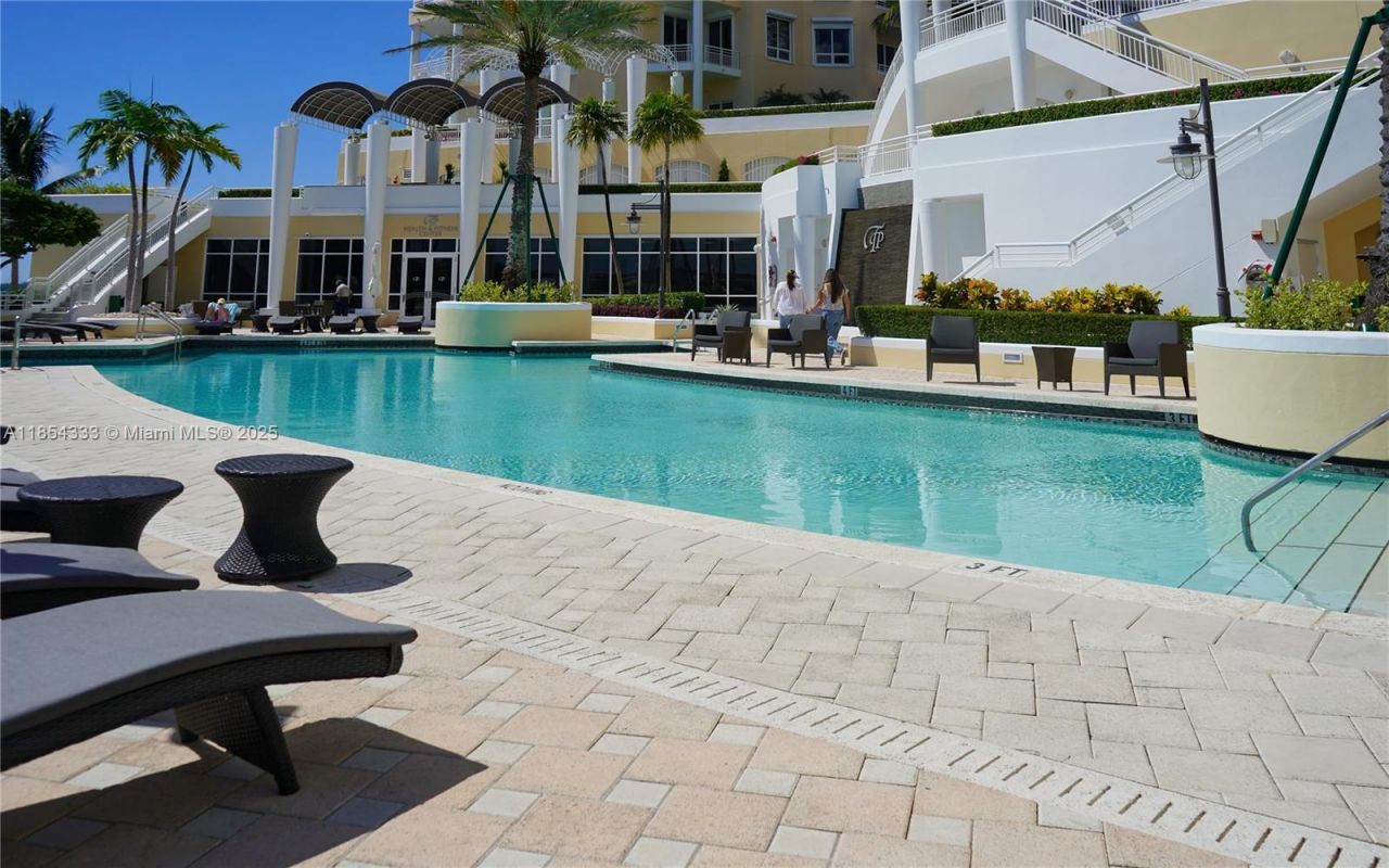 848 Brickell Key Dr, Unit 306, Miami, FL 33131 Photo