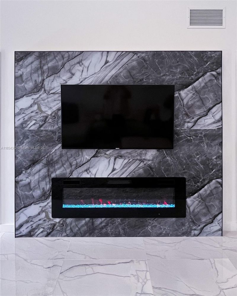 395 Pace Avenue, Lehigh Acres, FL 33974 Photo