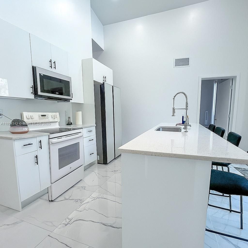 395 Pace Avenue, Lehigh Acres, FL 33974 Photo