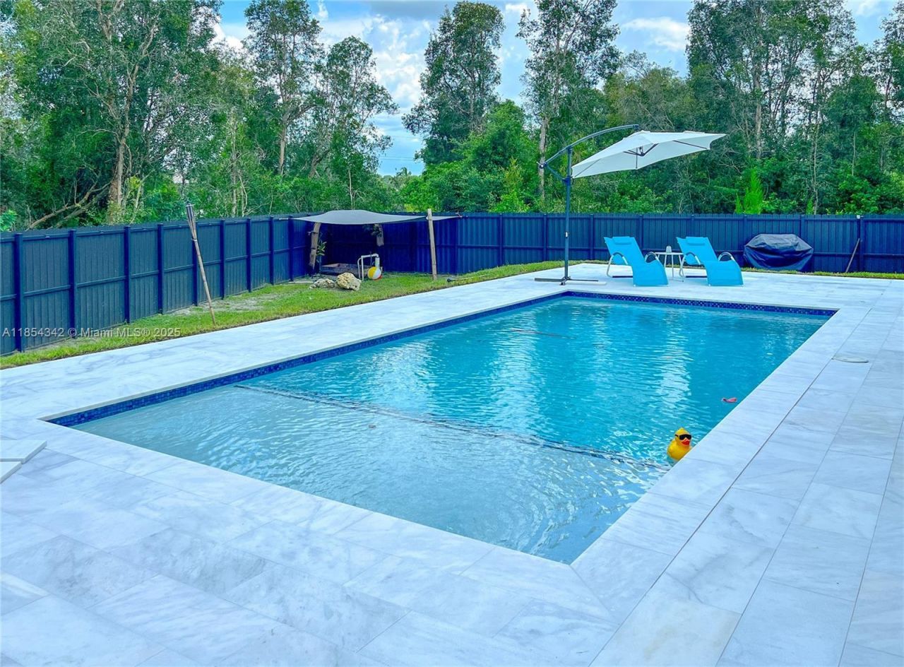 395 Pace Avenue, Lehigh Acres, FL 33974 Photo