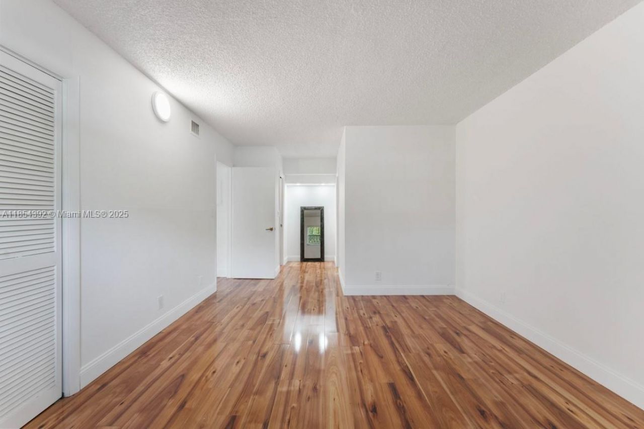 2850 Forest Hills Blvd, Unit 114, Coral Springs, FL 33065 Photo