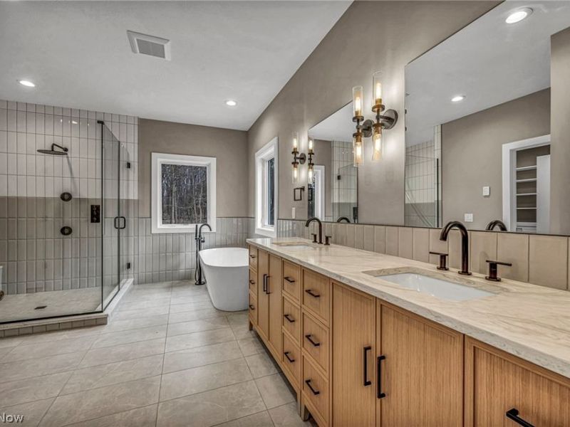 405 Club Drive W, Aurora, OH 44202 Photo 23