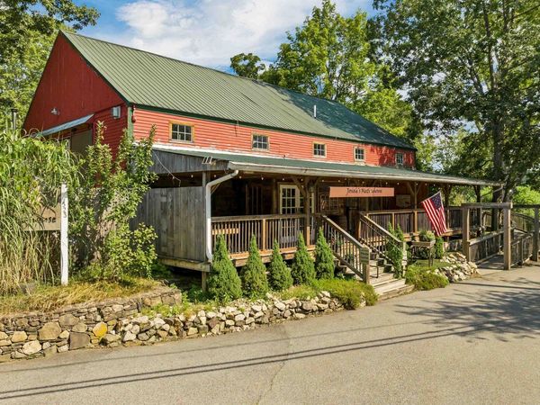 288 N. River Road, Epping, NH 03042